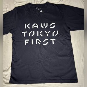 Kaws Tokyo first Sz M